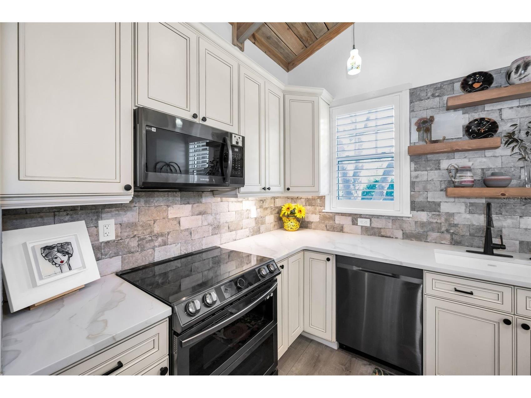525 Lexington Street Dunedin FL 34698 TB8518037 image14