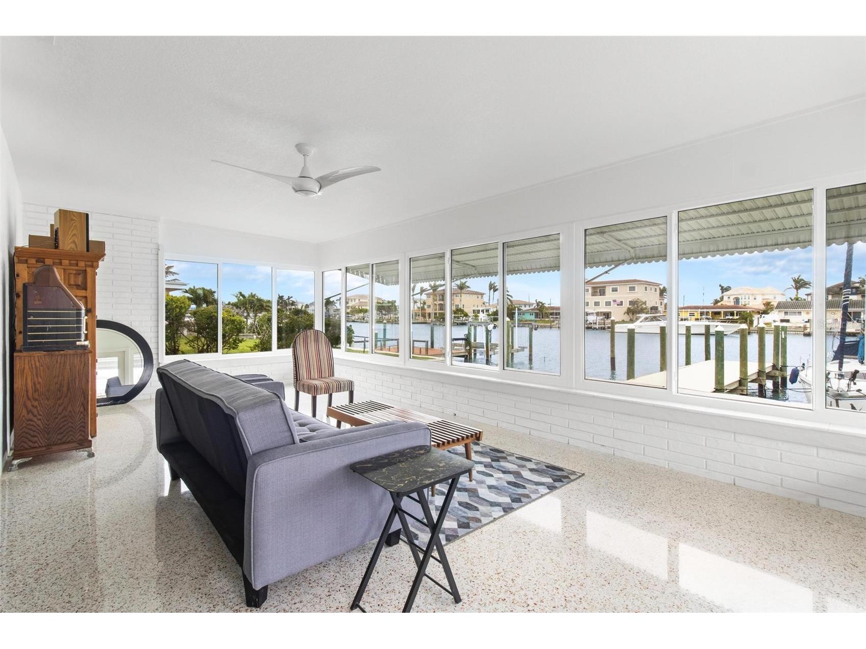 525 Lillian Drive Madeira Beach FL 33708 TB8376063 image5