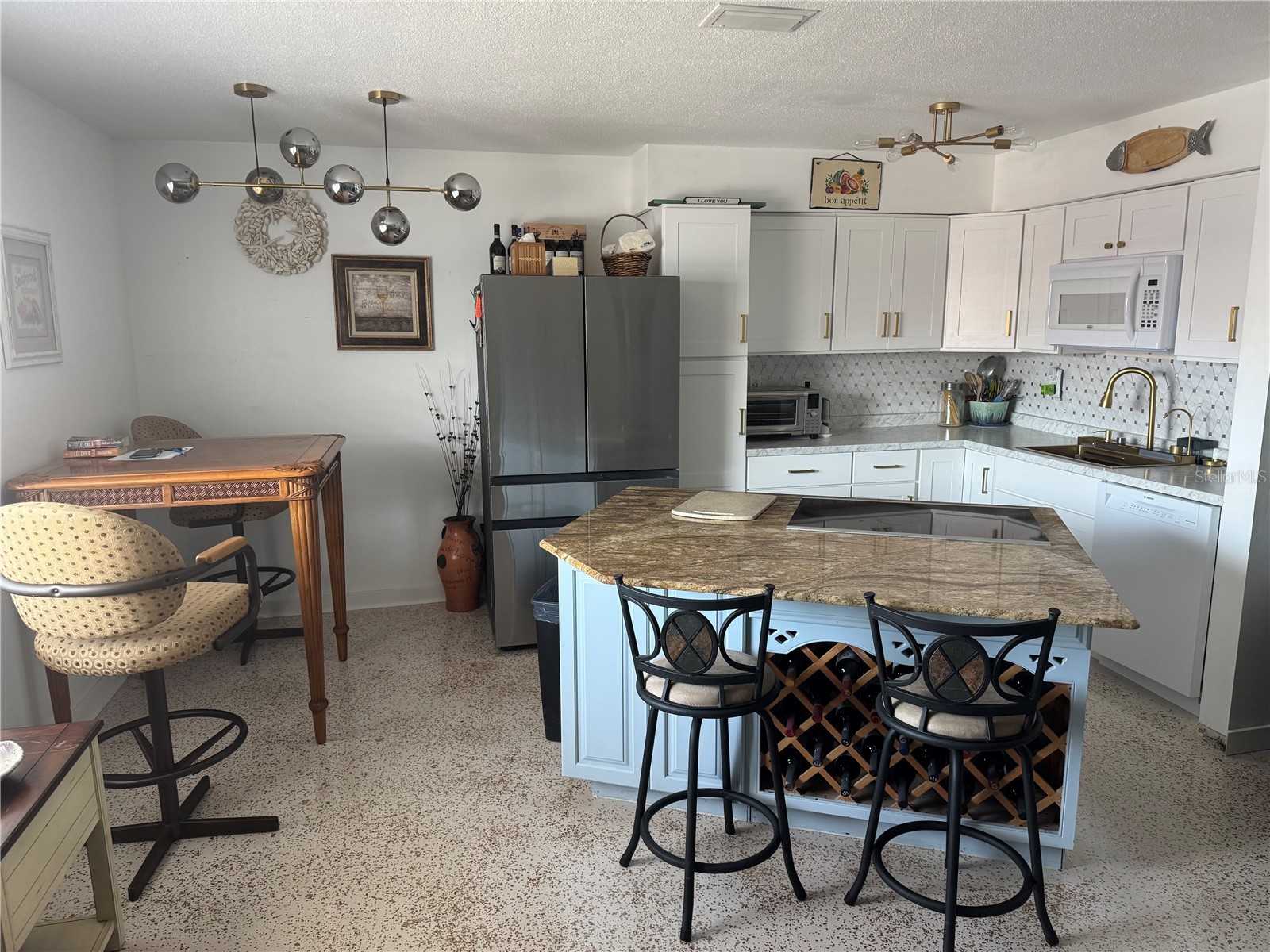 525 Manatee Court #21 Venice FL 34285 TB8488628 image3