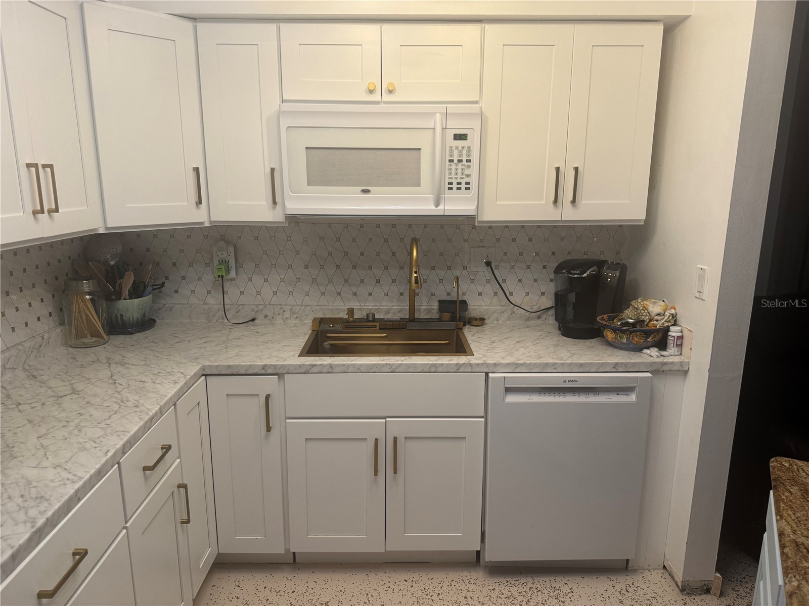 525 Manatee Court #21 Venice FL 34285 TB8488628 image8