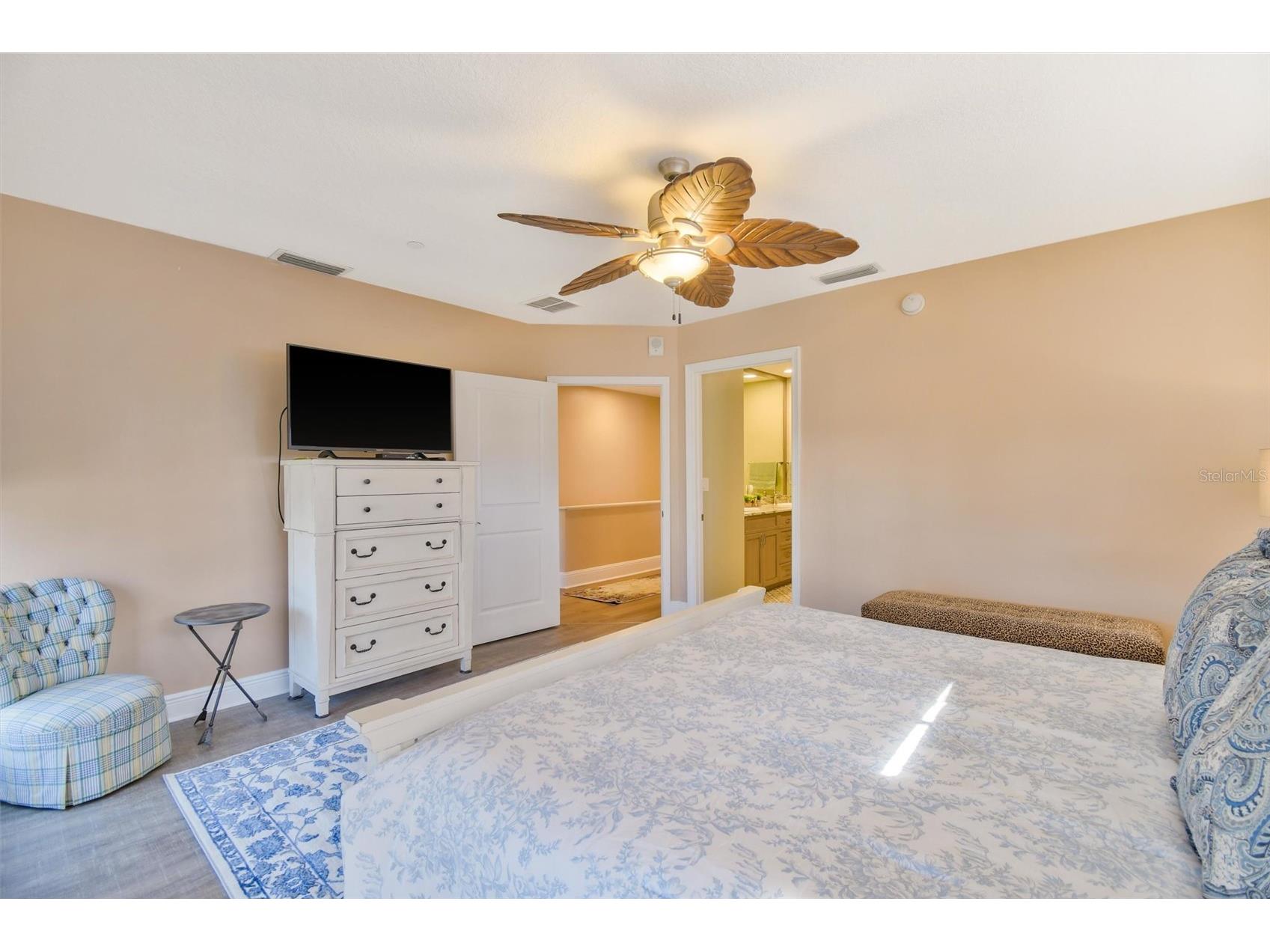 525 Mandalay Avenue #11 Clearwater Beach FL 33767 TB8471058 image15