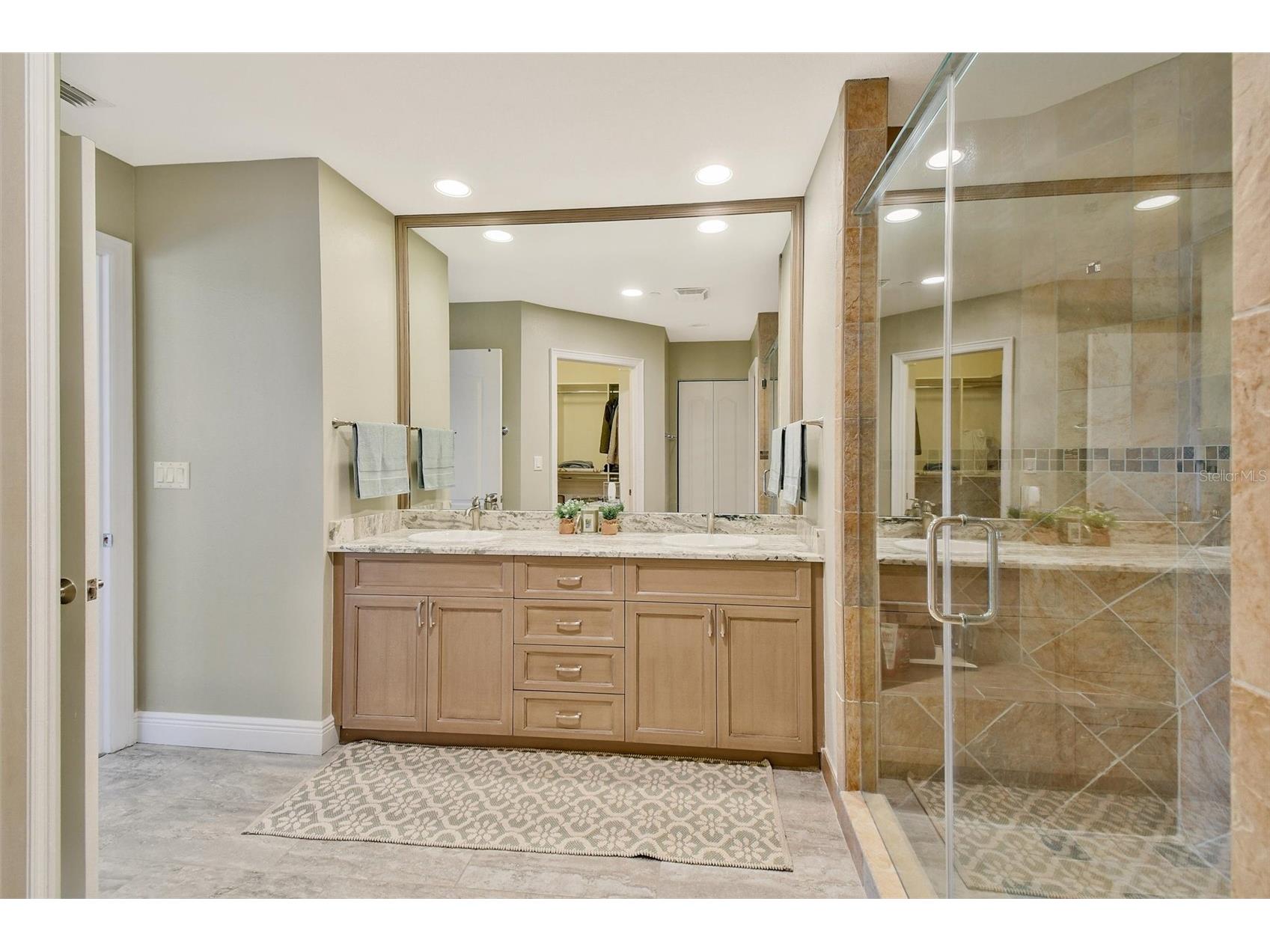 525 Mandalay Avenue #11 Clearwater Beach FL 33767 TB8471058 image18