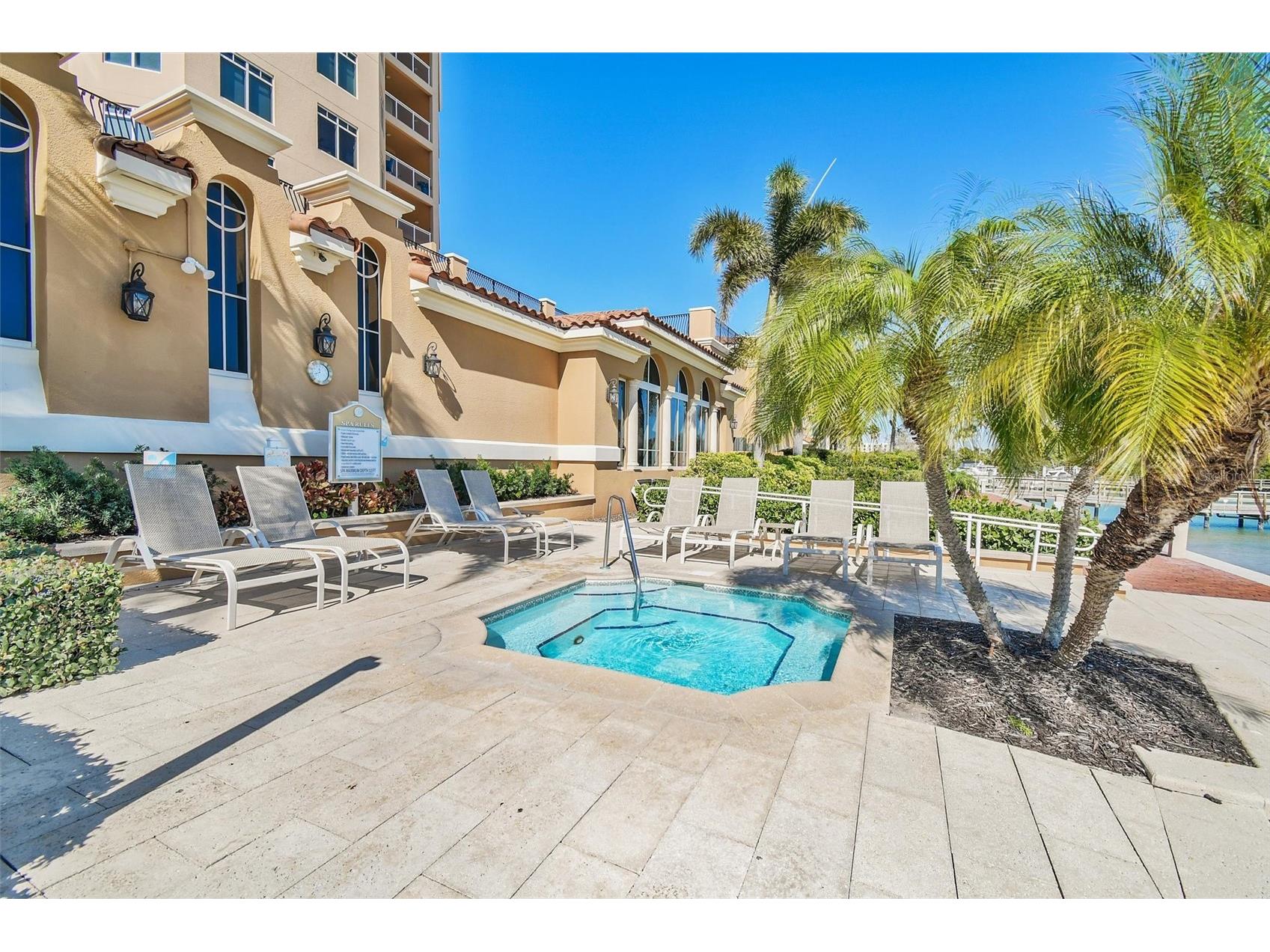 525 Mandalay Avenue #11 Clearwater Beach FL 33767 TB8471058 image32