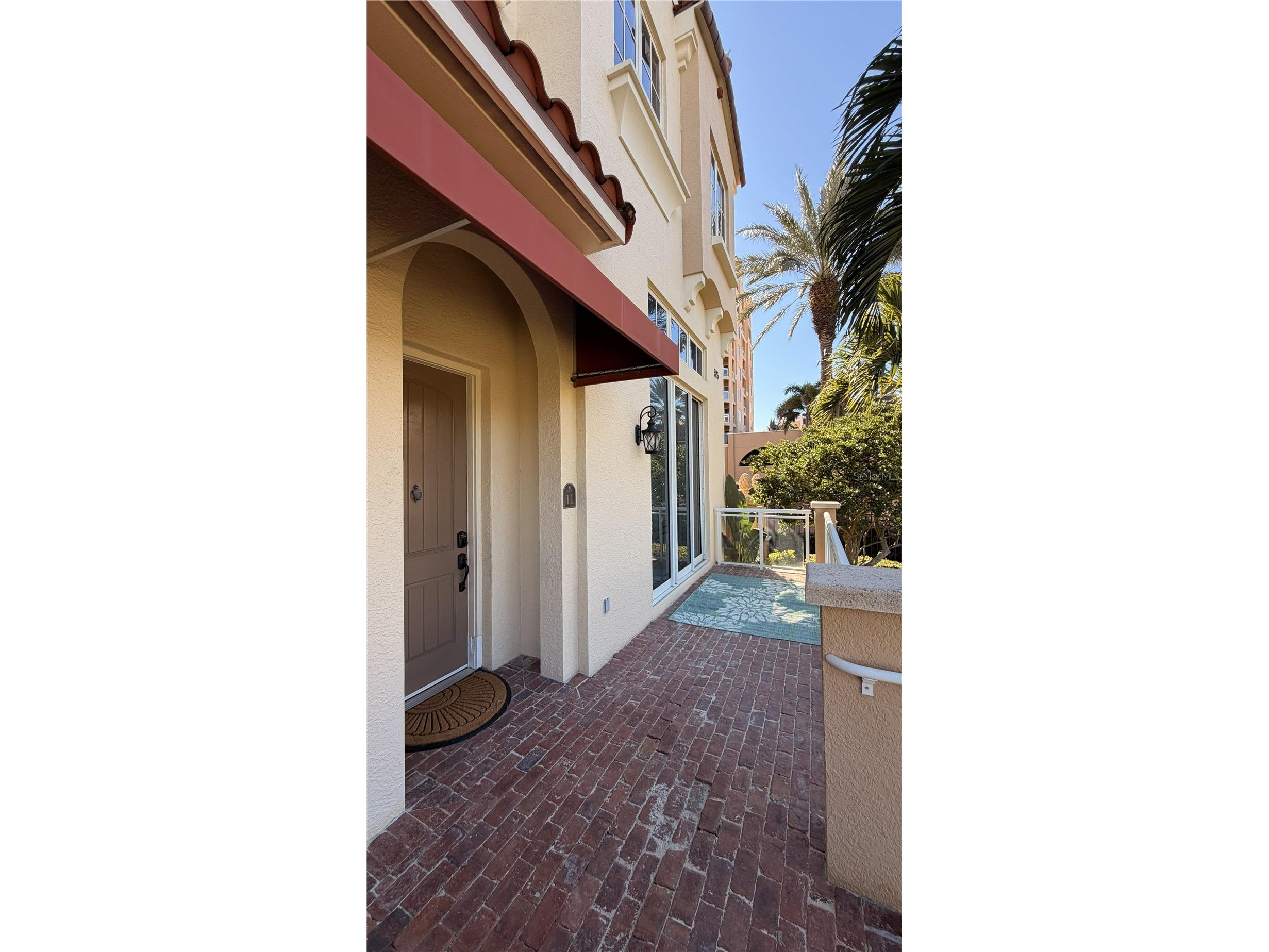 525 Mandalay Avenue #11 Clearwater Beach FL 33767 TB8471058 image4