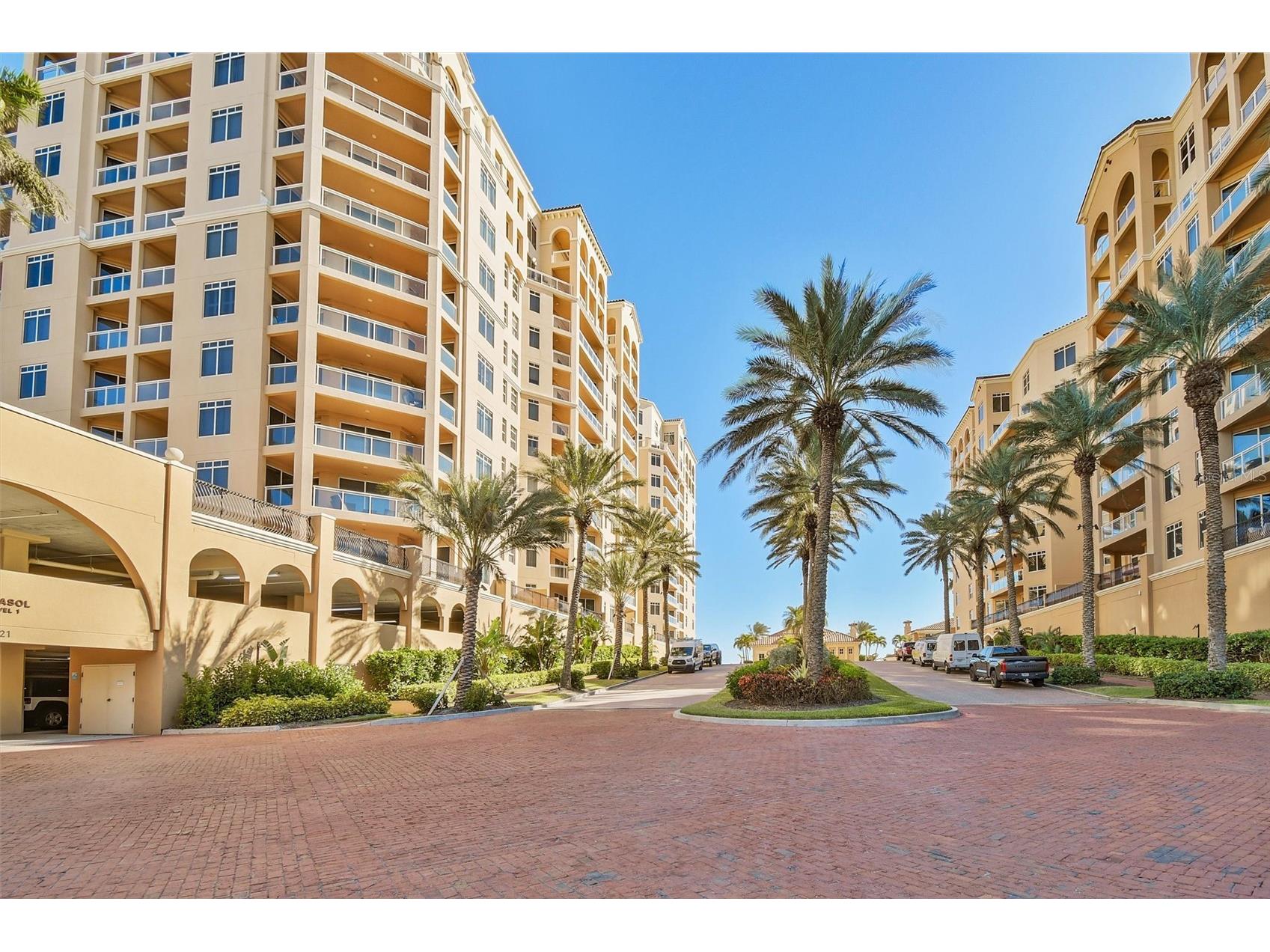 525 Mandalay Avenue #11 Clearwater Beach FL 33767 TB8471058 image7