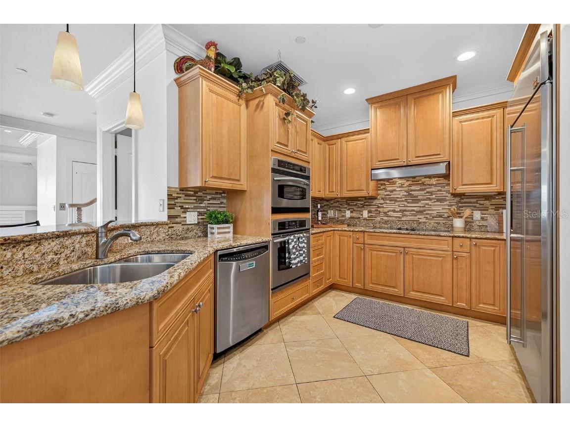 525 Mandalay Avenue #33 Clearwater Beach FL 33767 - INTRACOASTAL WATERWAY TB8454053 image7