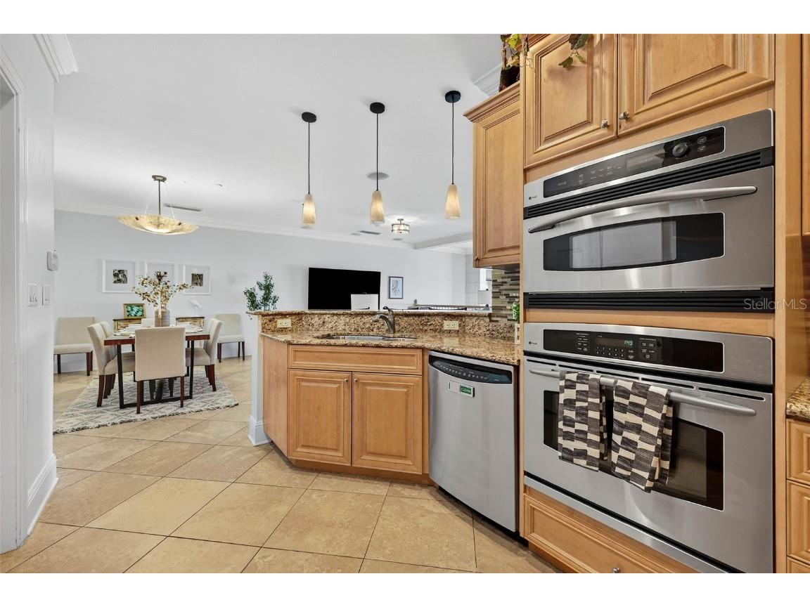 525 Mandalay Avenue #33 Clearwater Beach FL 33767 - INTRACOASTAL WATERWAY TB8454053 image9