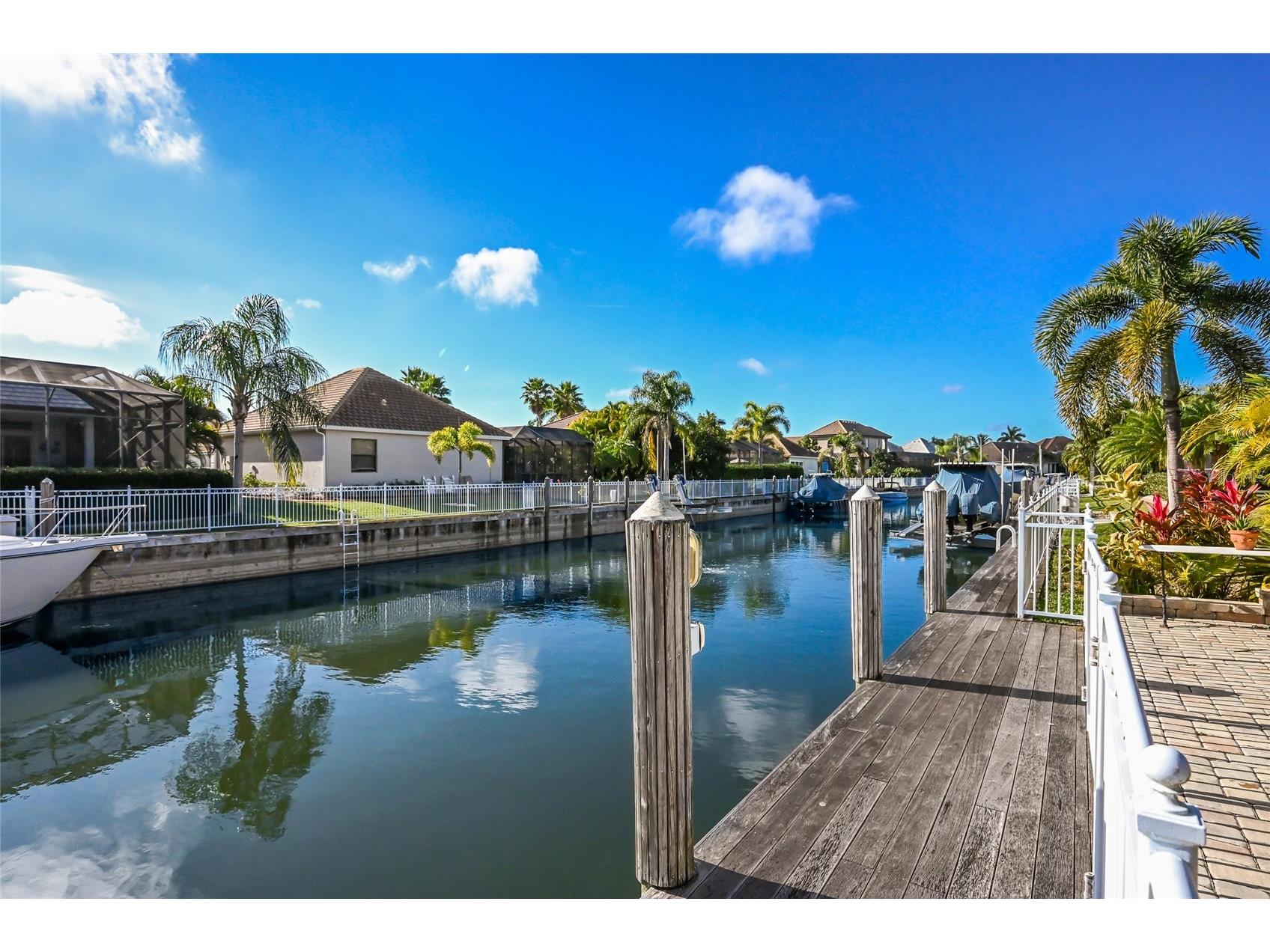 525 Mast Drive Bradenton FL 34208 A4671750 image36