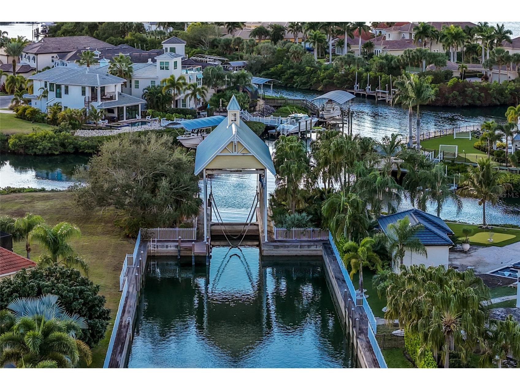 525 Mast Drive Bradenton FL 34208 A4671750 image49