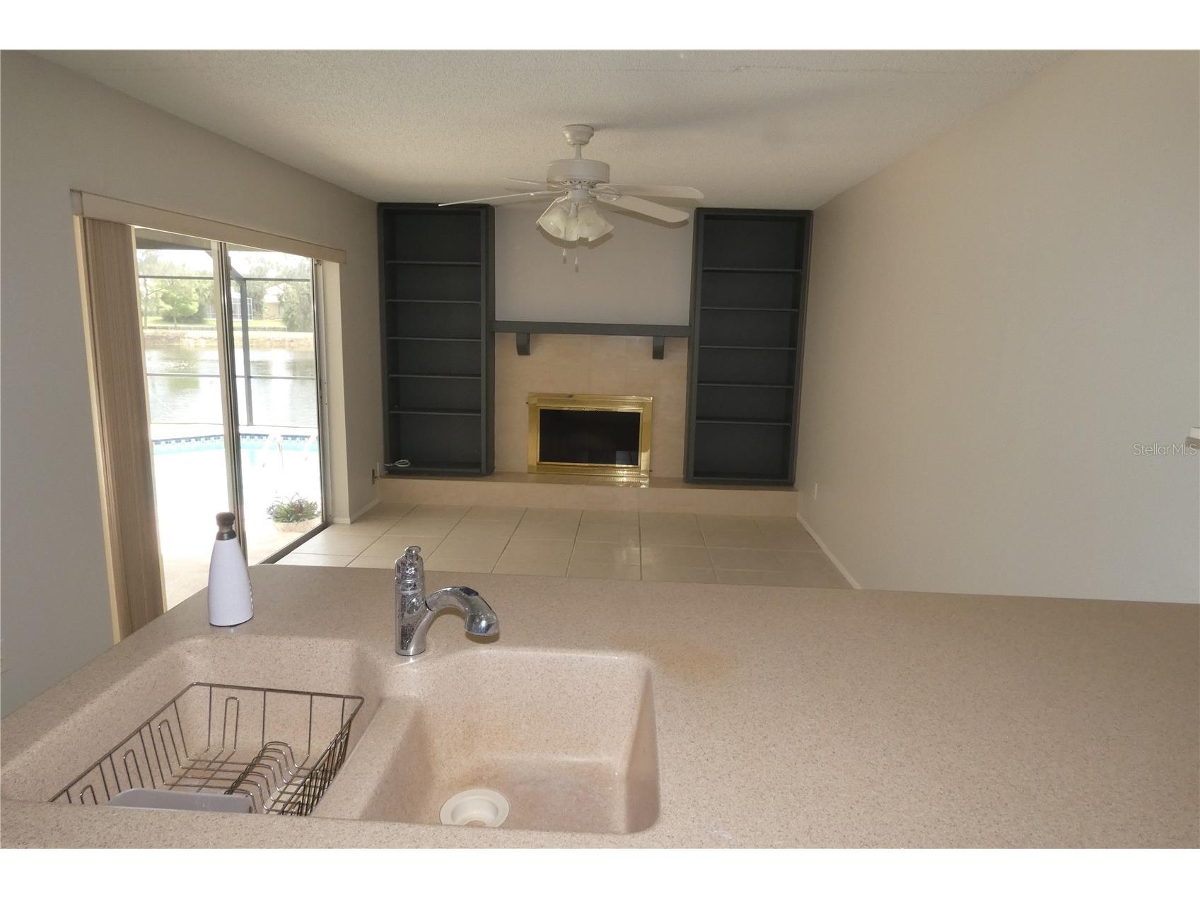 525 Moreno Circle NE Saint Petersburg FL 33703 TB8495078 image10