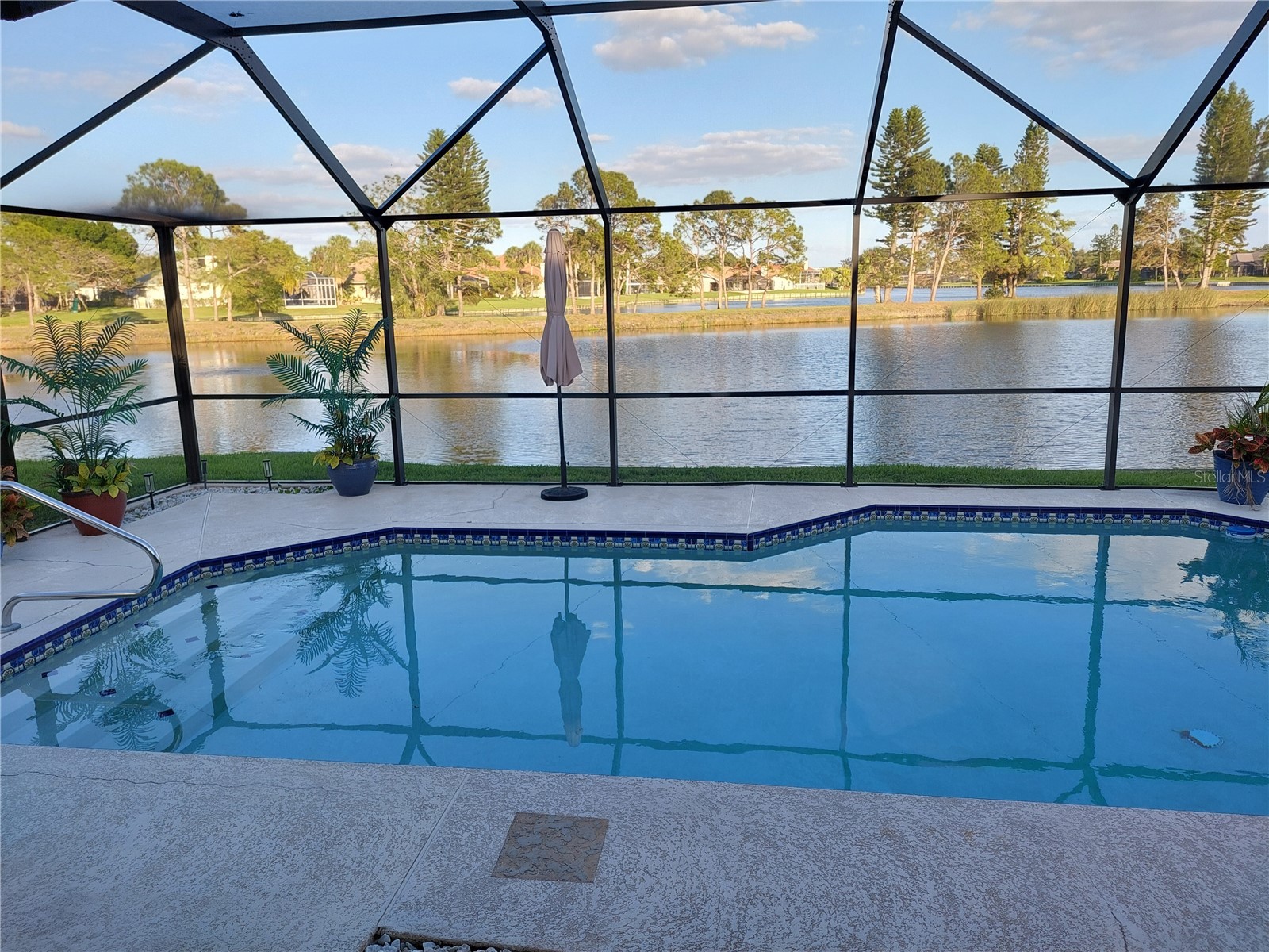 525 Moreno Circle NE Saint Petersburg FL 33703 TB8495078 image4