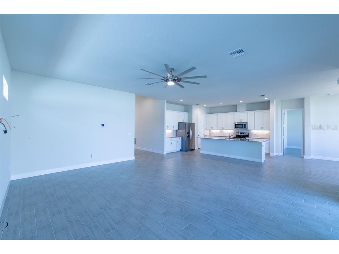 525 Mosaic Boulevard Daytona Beach FL 32124 O6349760 image11