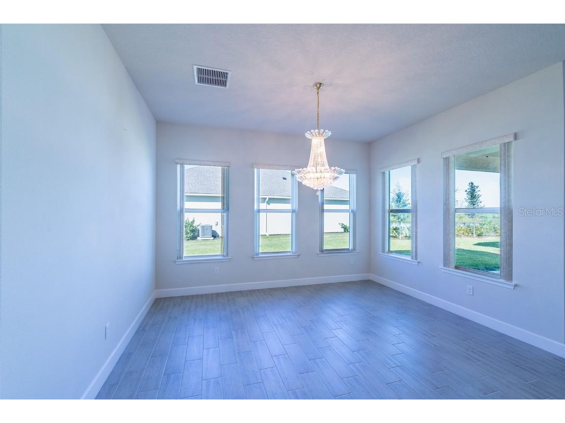 525 Mosaic Boulevard Daytona Beach FL 32124 O6349760 image16