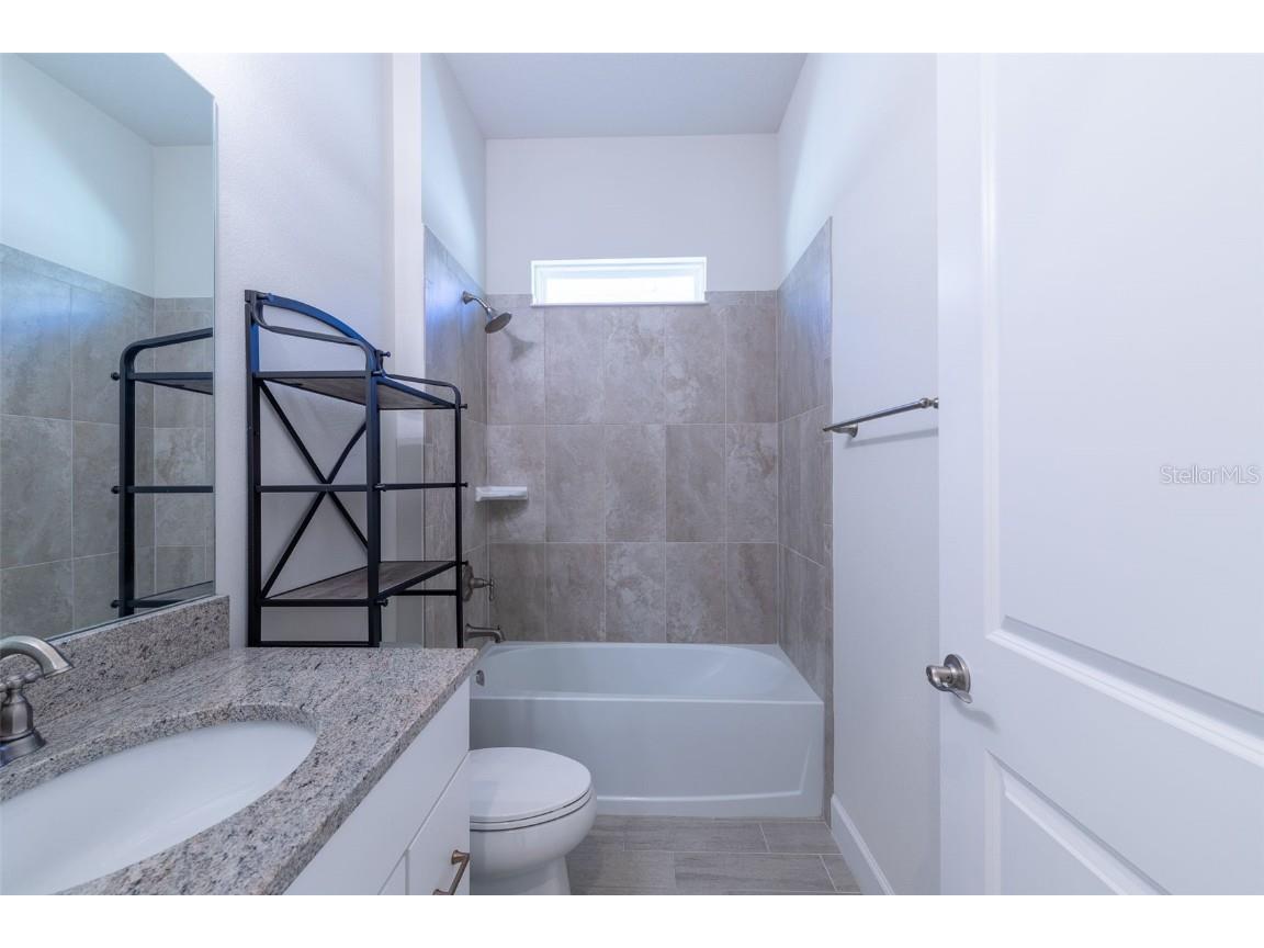 525 Mosaic Boulevard Daytona Beach FL 32124 O6349760 image28