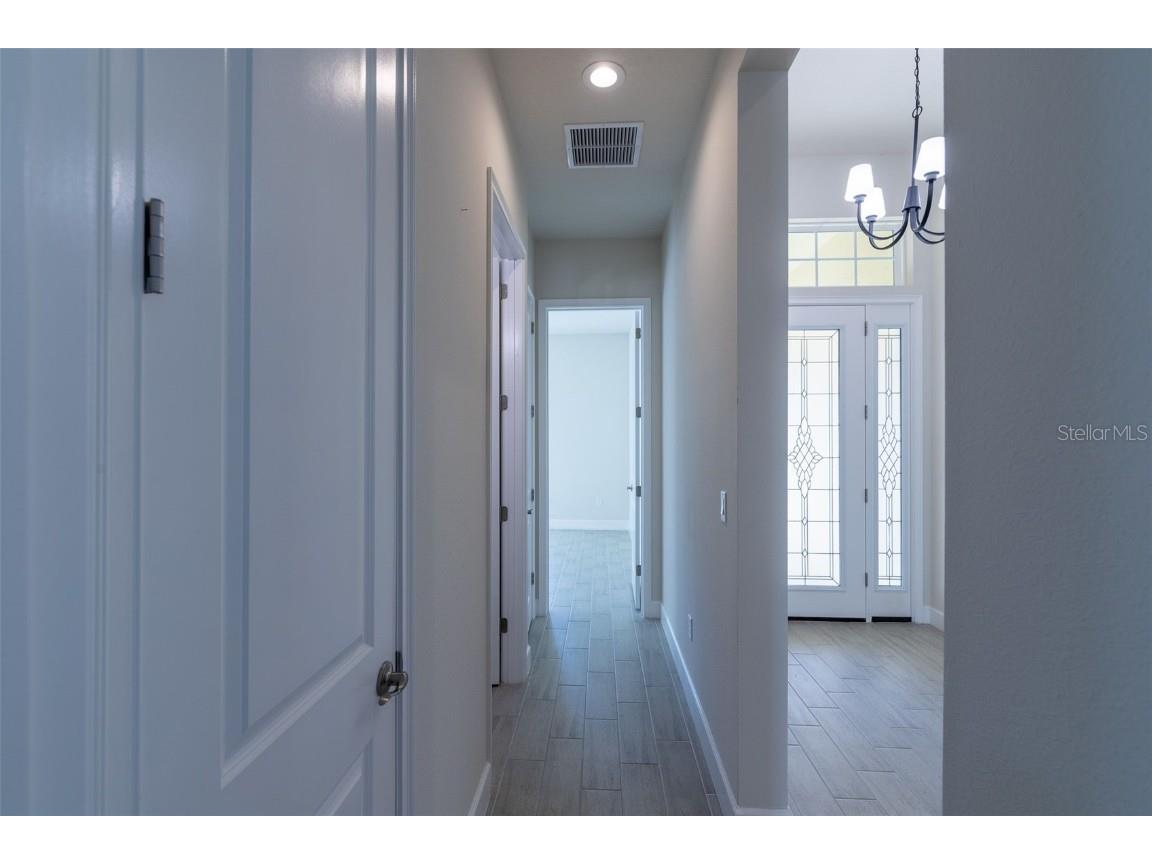 525 Mosaic Boulevard Daytona Beach FL 32124 O6349760 image6