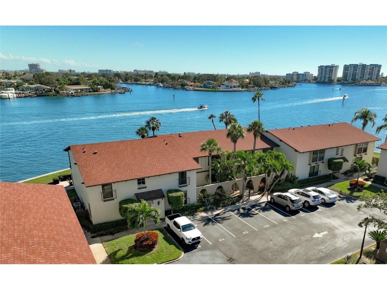 525 Plaza Seville Court #51 Treasure Island FL 33706 U8220595 image1