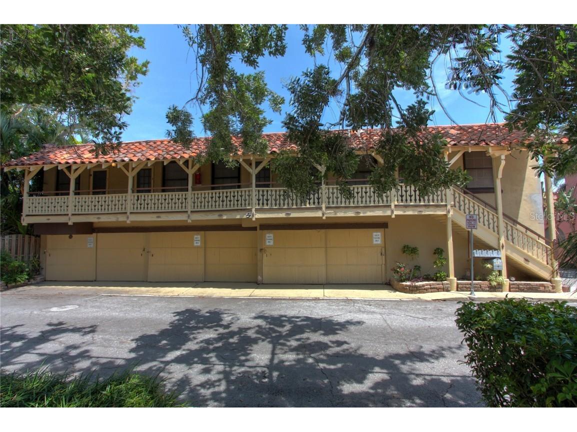 525 Rawls Avenue Sarasota FL 34236 A4650013 image1