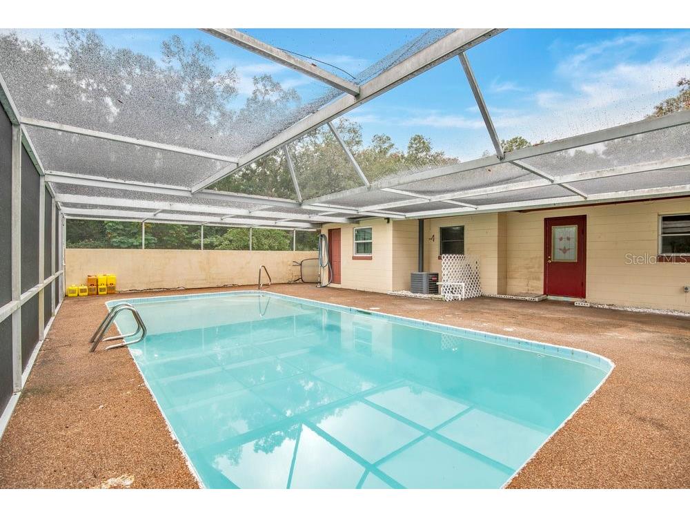 525 S Dexter Avenue Deland FL 32720 V4946149 image20