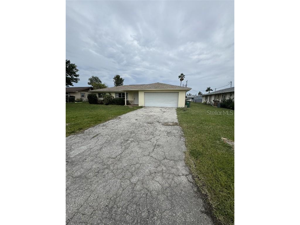 525 SE 35th Street Cape Coral FL 33904 D6134558 image1