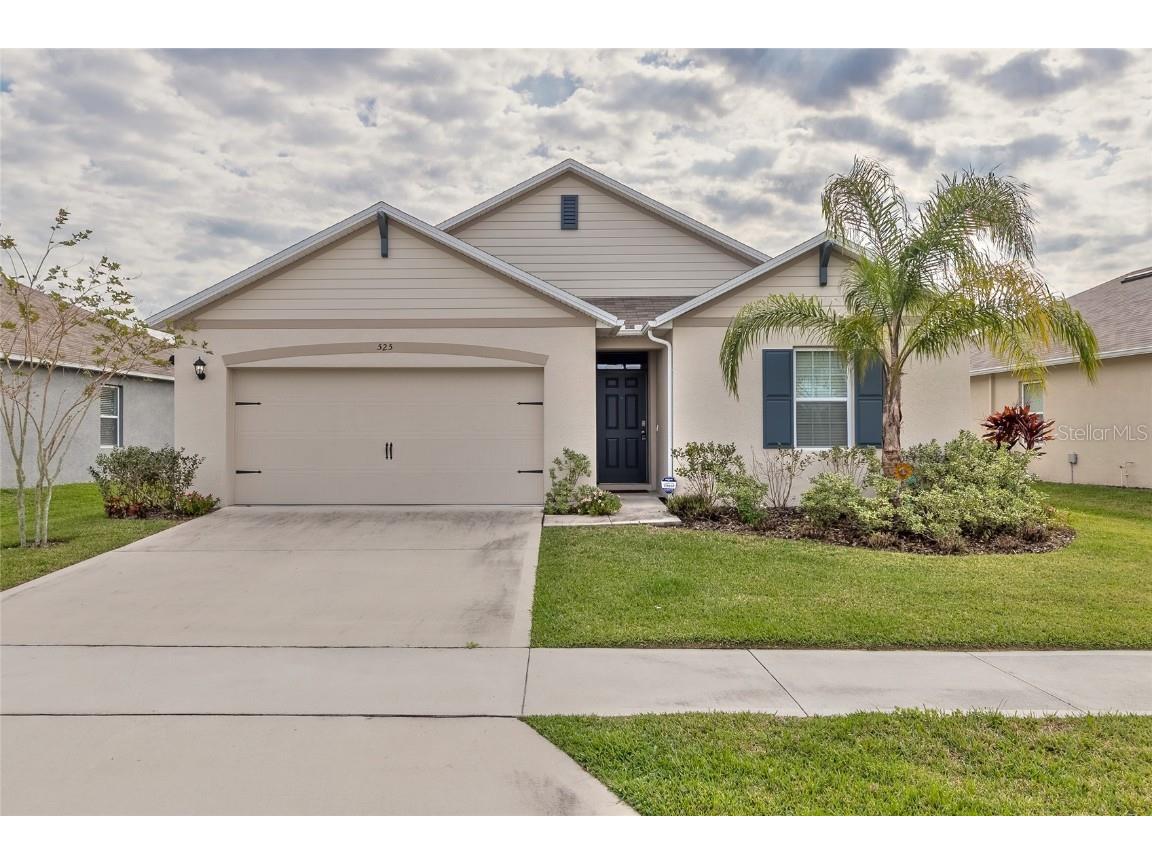 525 Stowers Drive New Smyrna Beach FL 32168 V4927894 image1