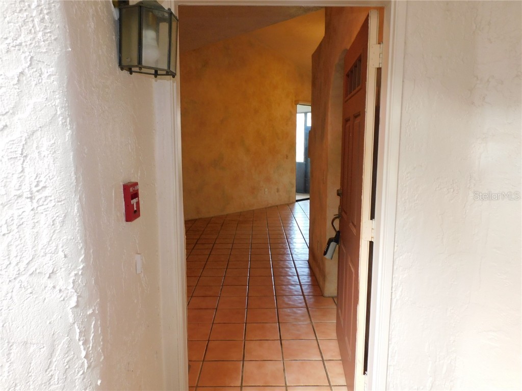 525 Via Verona Lane #104 Altamonte Springs FL 32714 O6369091 image5