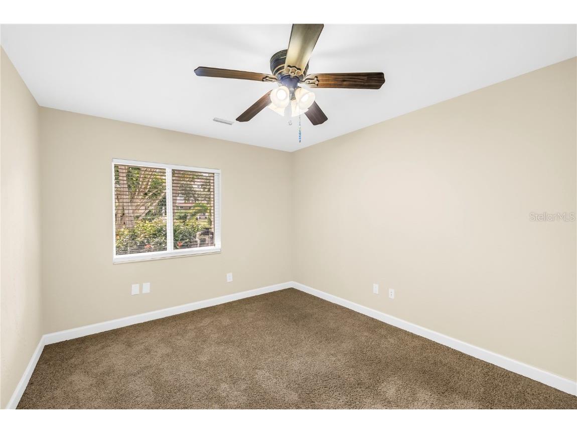 525 Villagrande Avenue S Saint Petersburg FL 33707 TB8428239 image36