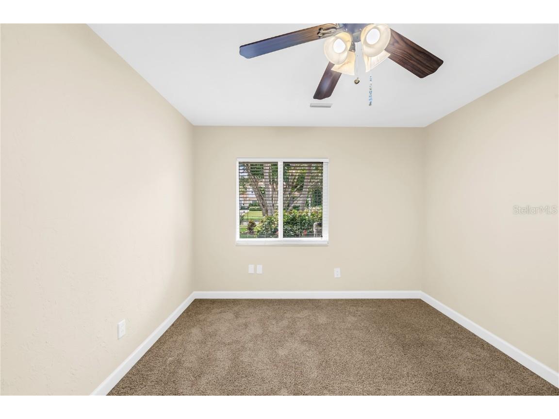 525 Villagrande Avenue S Saint Petersburg FL 33707 TB8428239 image38