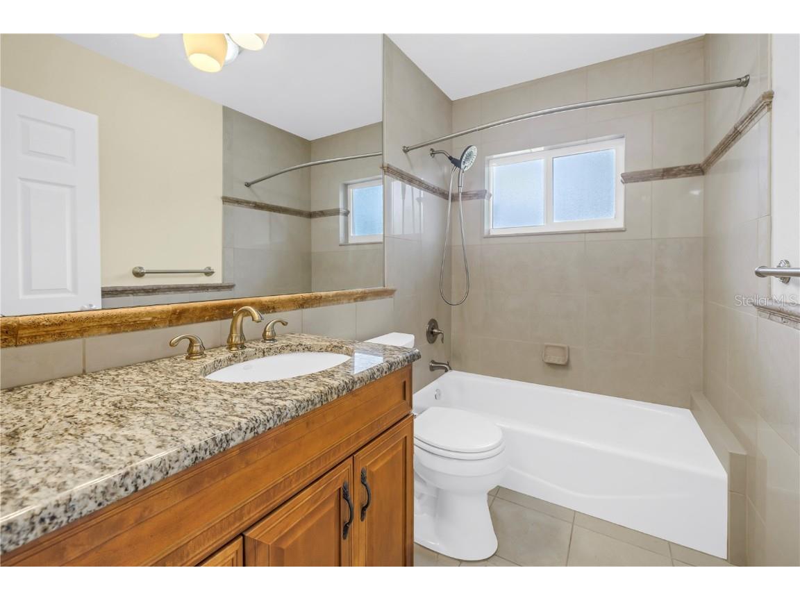 525 Villagrande Avenue S Saint Petersburg FL 33707 TB8428239 image42