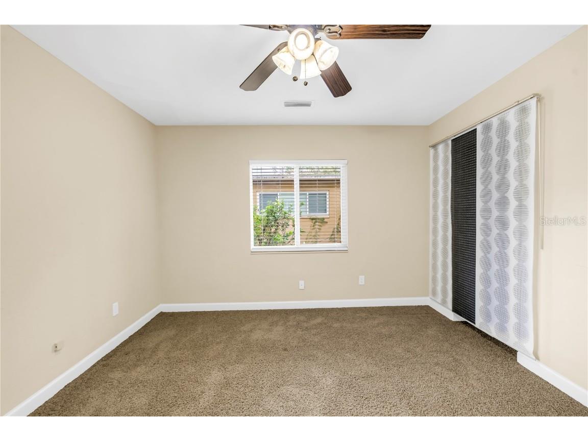 525 Villagrande Avenue S Saint Petersburg FL 33707 TB8428239 image45