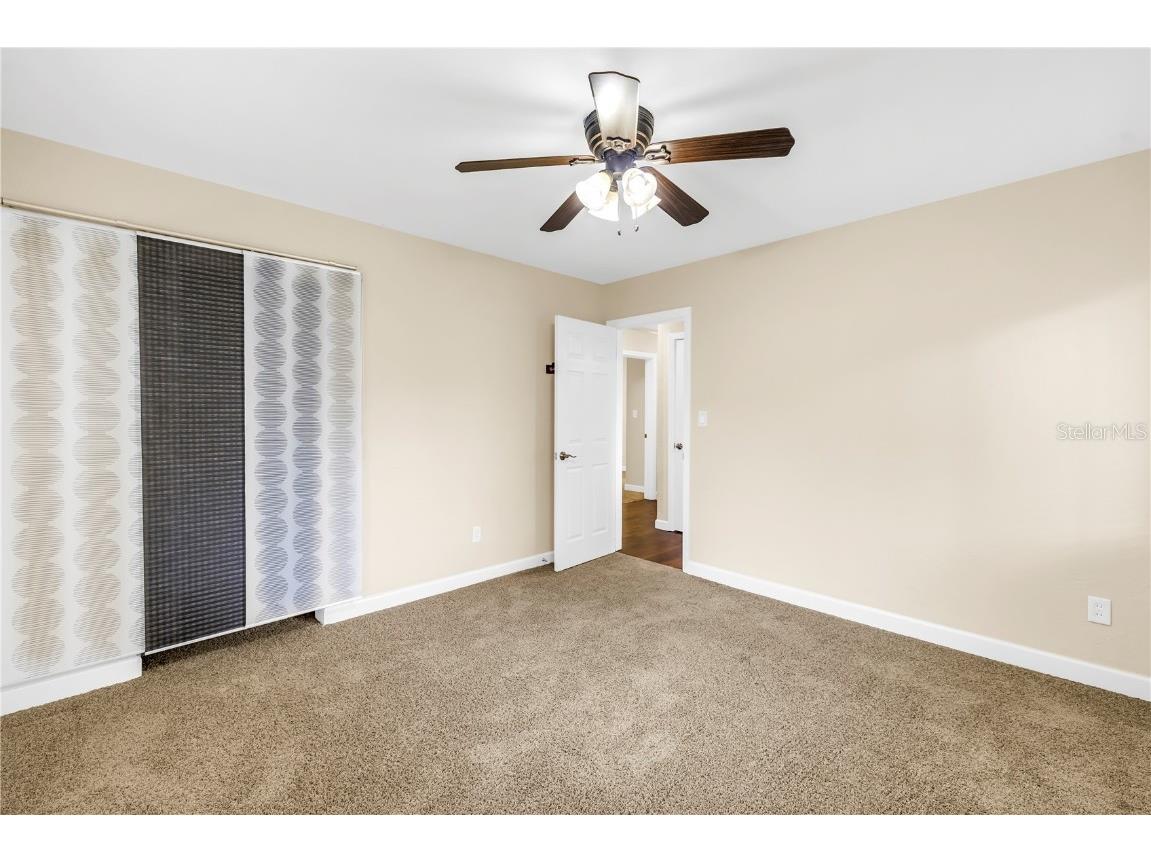 525 Villagrande Avenue S Saint Petersburg FL 33707 TB8428239 image47