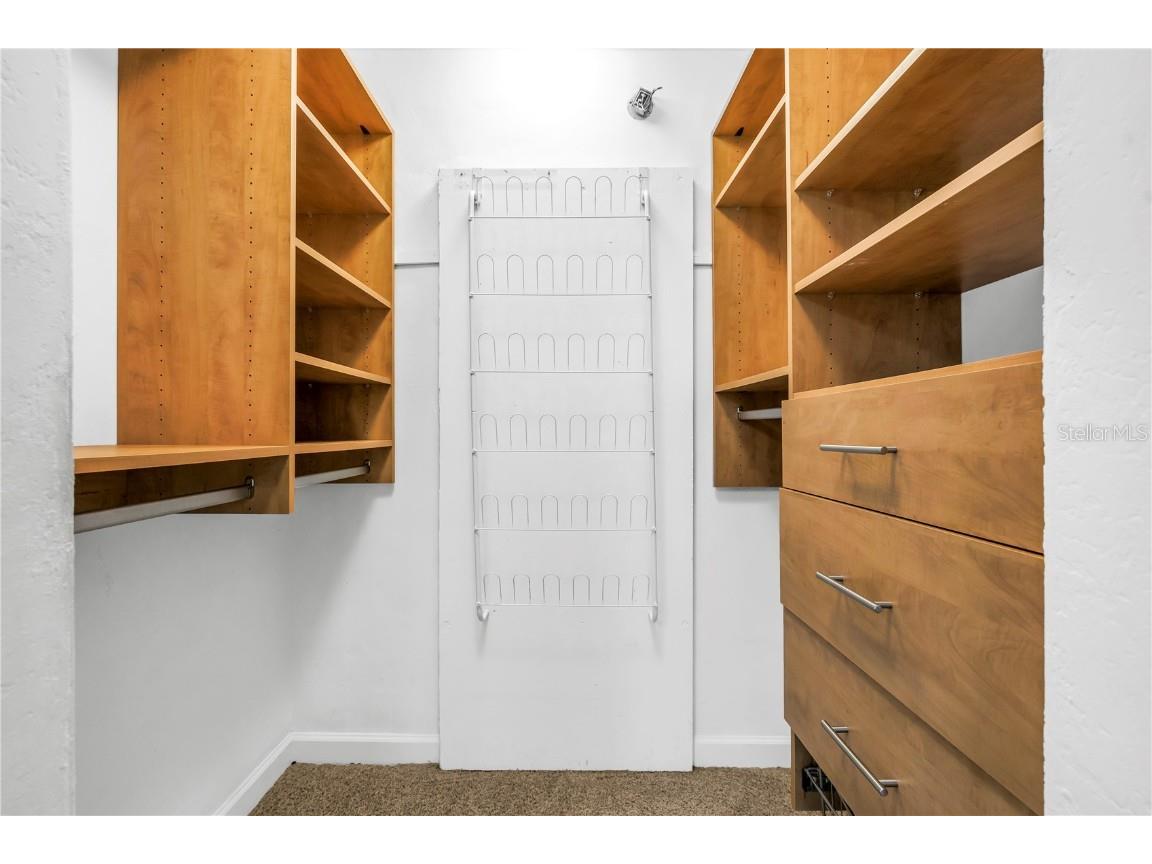 525 Villagrande Avenue S Saint Petersburg FL 33707 TB8428239 image56