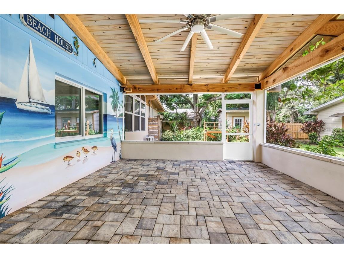 525 Villagrande Avenue S Saint Petersburg FL 33707 TB8428239 image59