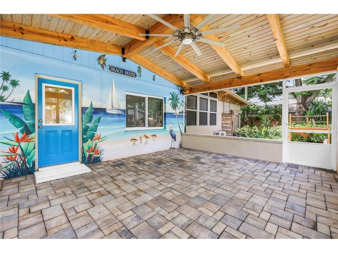 525 Villagrande Avenue S Saint Petersburg FL 33707 TB8428239 image60