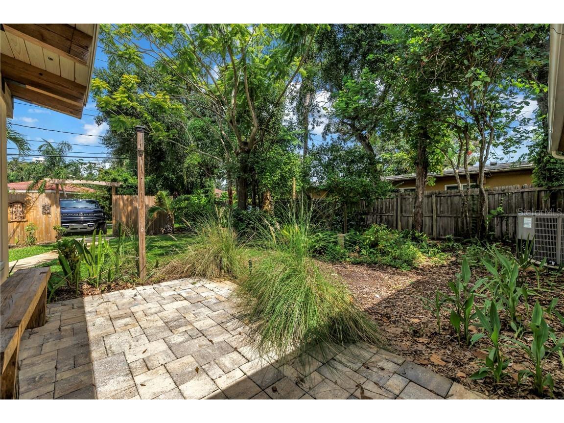 525 Villagrande Avenue S Saint Petersburg FL 33707 TB8428239 image65