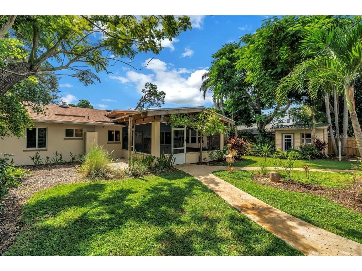 525 Villagrande Avenue S Saint Petersburg FL 33707 TB8428239 image69