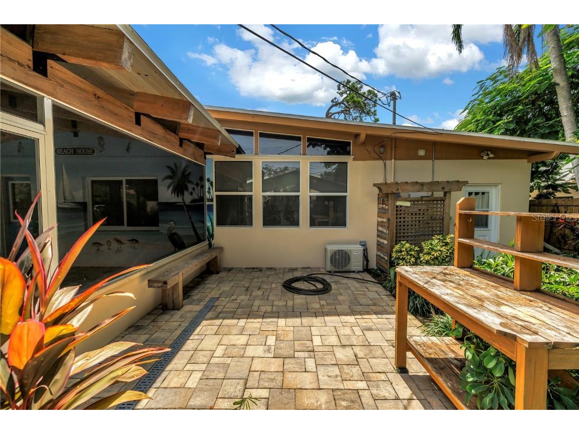 525 Villagrande Avenue S Saint Petersburg FL 33707 TB8428239 image71