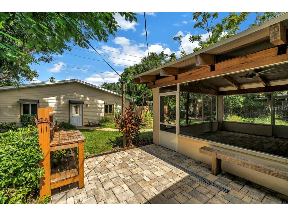 525 Villagrande Avenue S Saint Petersburg FL 33707 TB8428239 image73