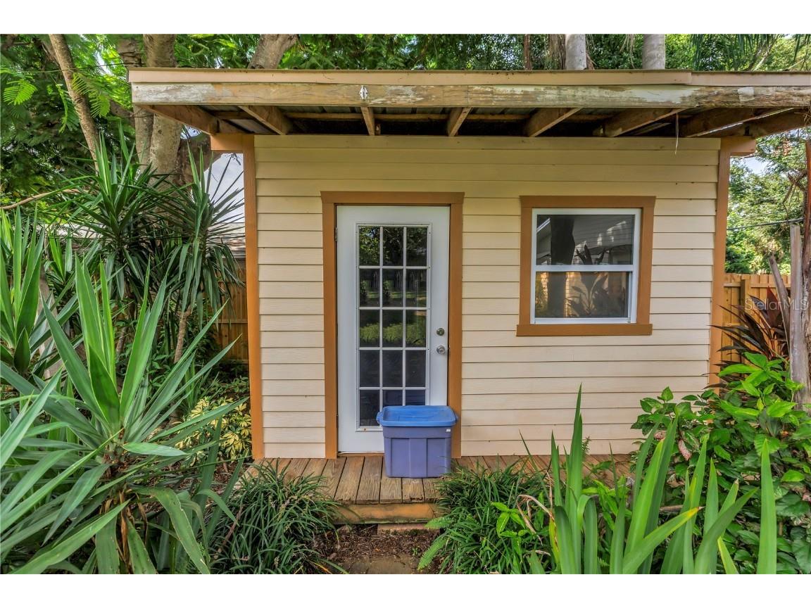 525 Villagrande Avenue S Saint Petersburg FL 33707 TB8428239 image75