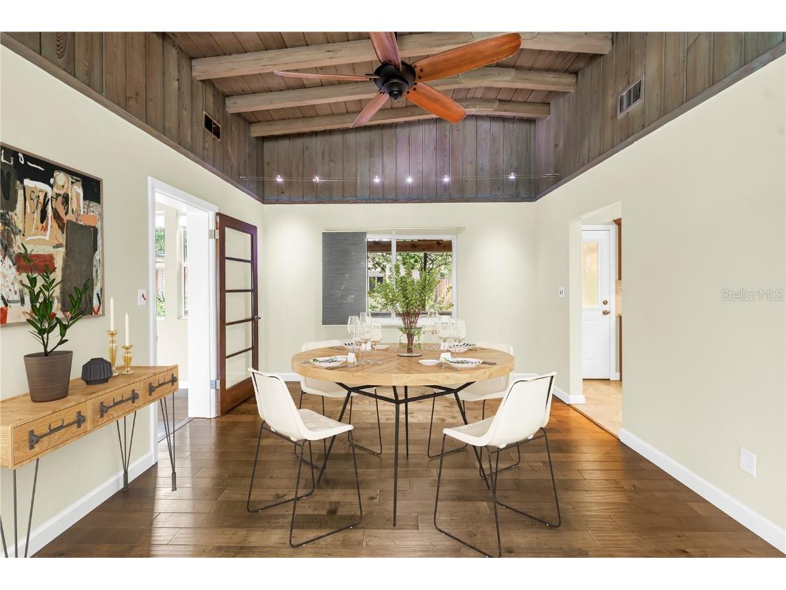 525 Villagrande Avenue S Saint Petersburg FL 33707 TB8428239 image8