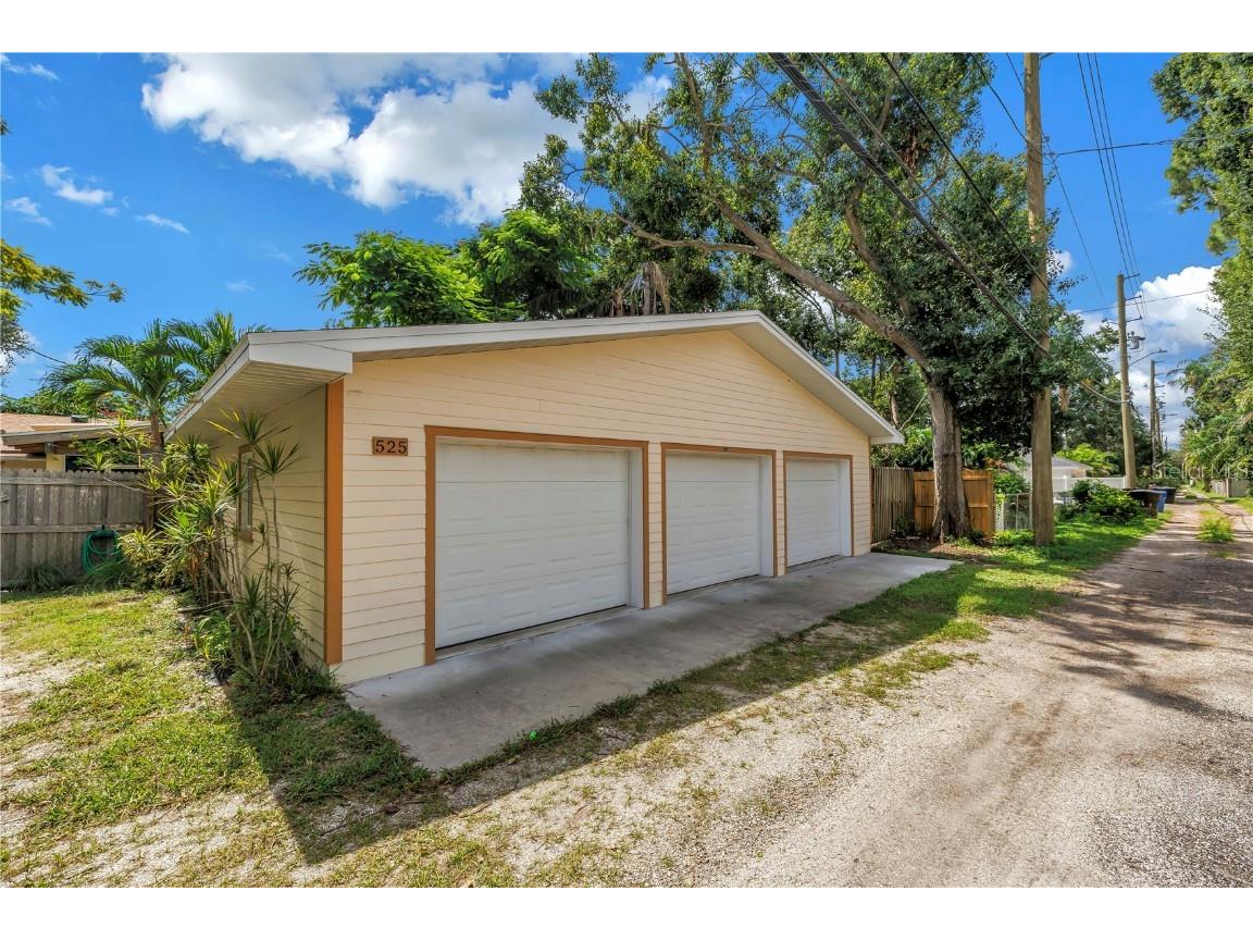 525 Villagrande Avenue S Saint Petersburg FL 33707 TB8428239 image81