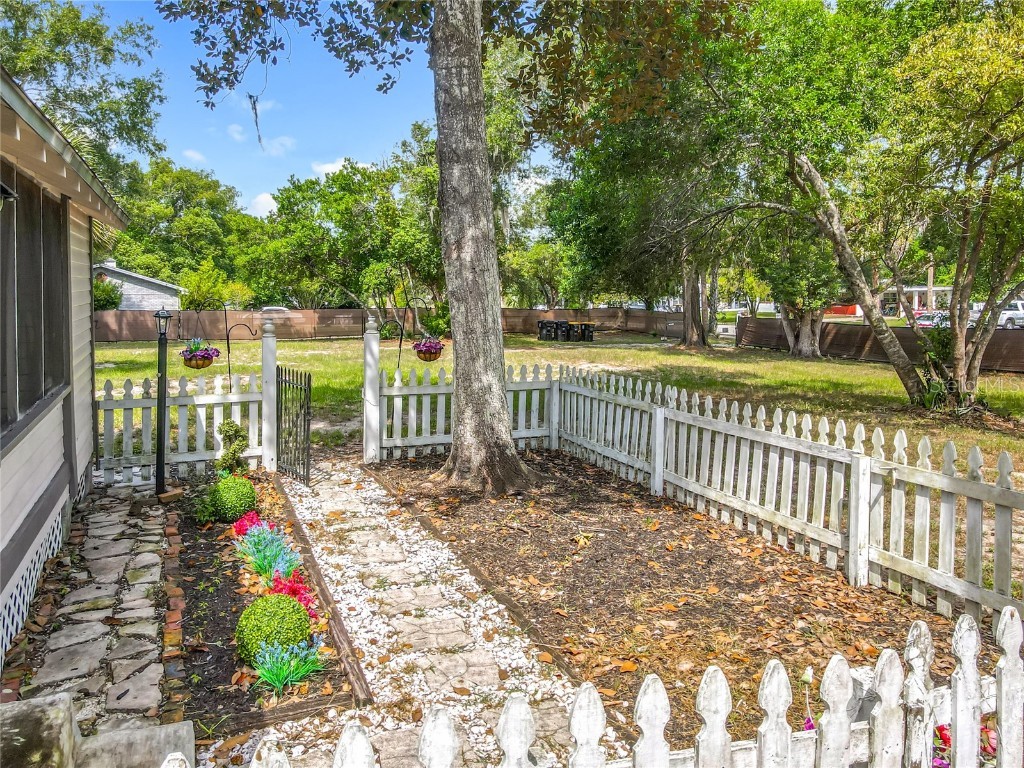 525 W Blue Springs Avenue Orange City FL 32763 V4944648 image57