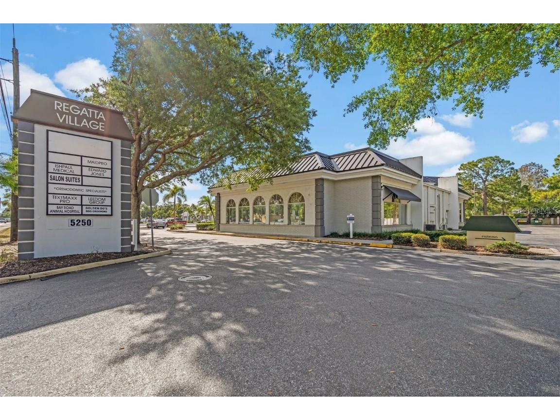 5250 17th Street #115 Sarasota FL 34235 A4531810 image1