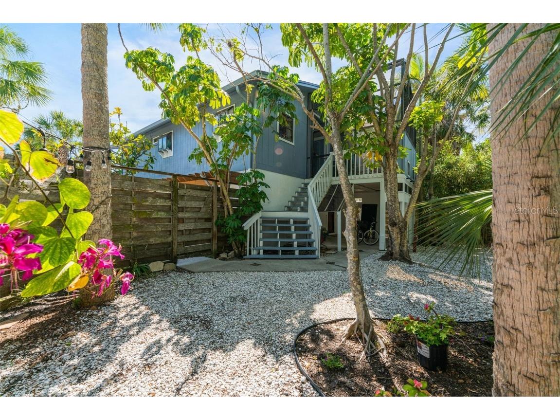 5250 Calle De Rio Sarasota FL 34242 A4640232 image1