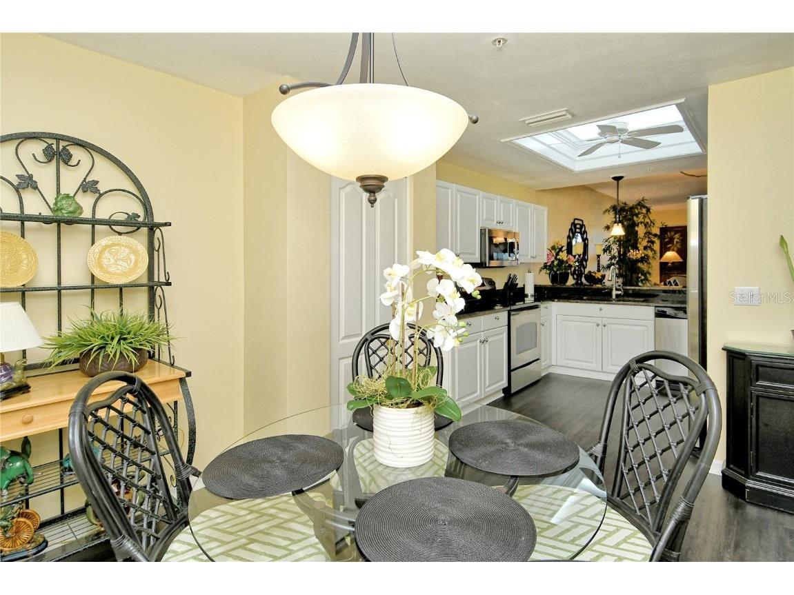 5250 Hyland Hills Avenue #1515 Sarasota FL 34241 A4671075 image21