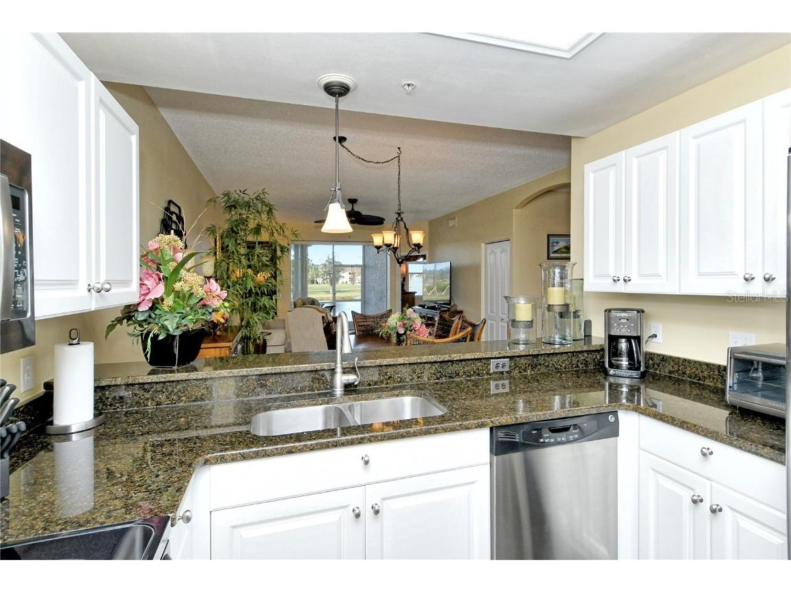 5250 Hyland Hills Avenue #1515 Sarasota FL 34241 A4671075 image23