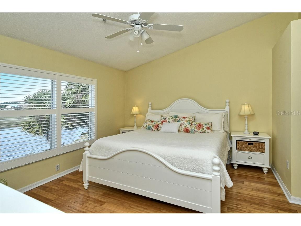 5250 Hyland Hills Avenue #1525 Sarasota FL 34241 A4668385 image24