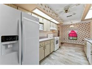 5250 Little Green Lane Dade City FL 33523 TB8446443 image12