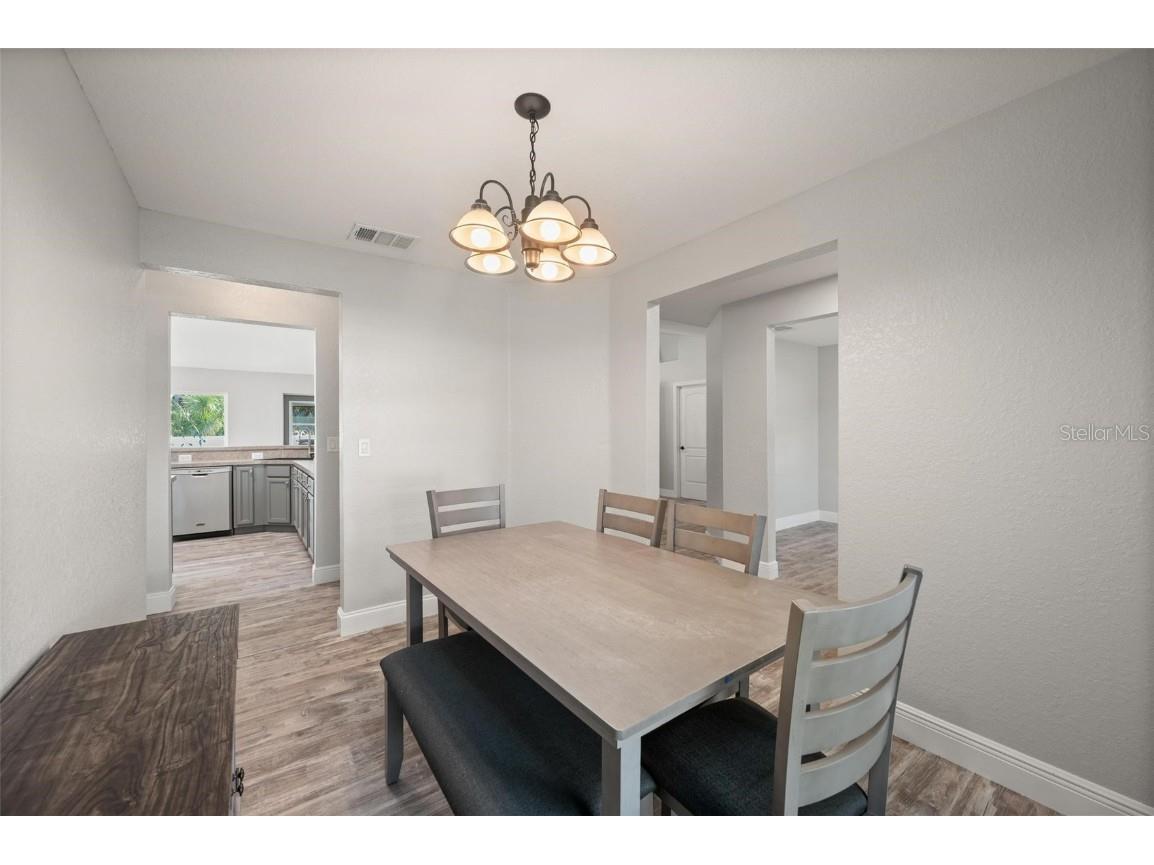 5250 Sunnyvale Road North Port FL 34288 C7517702 image10