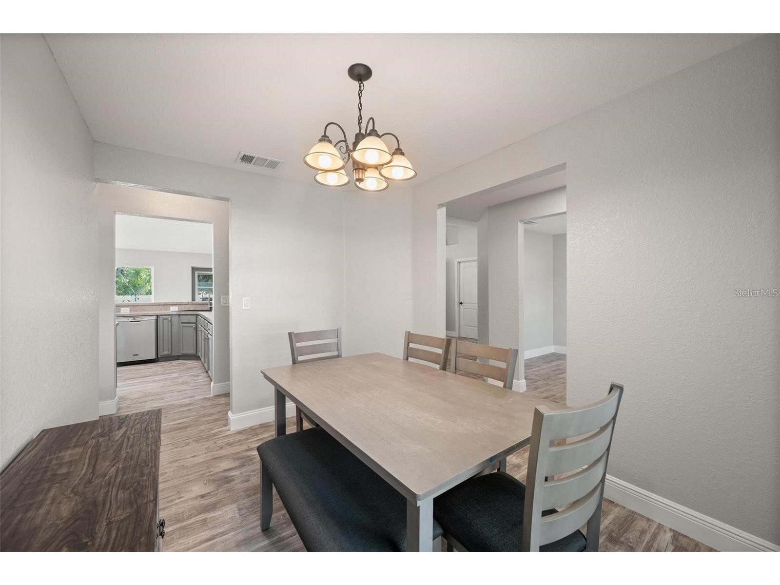 5250 Sunnyvale Road North Port FL 34288 N6144747 image8