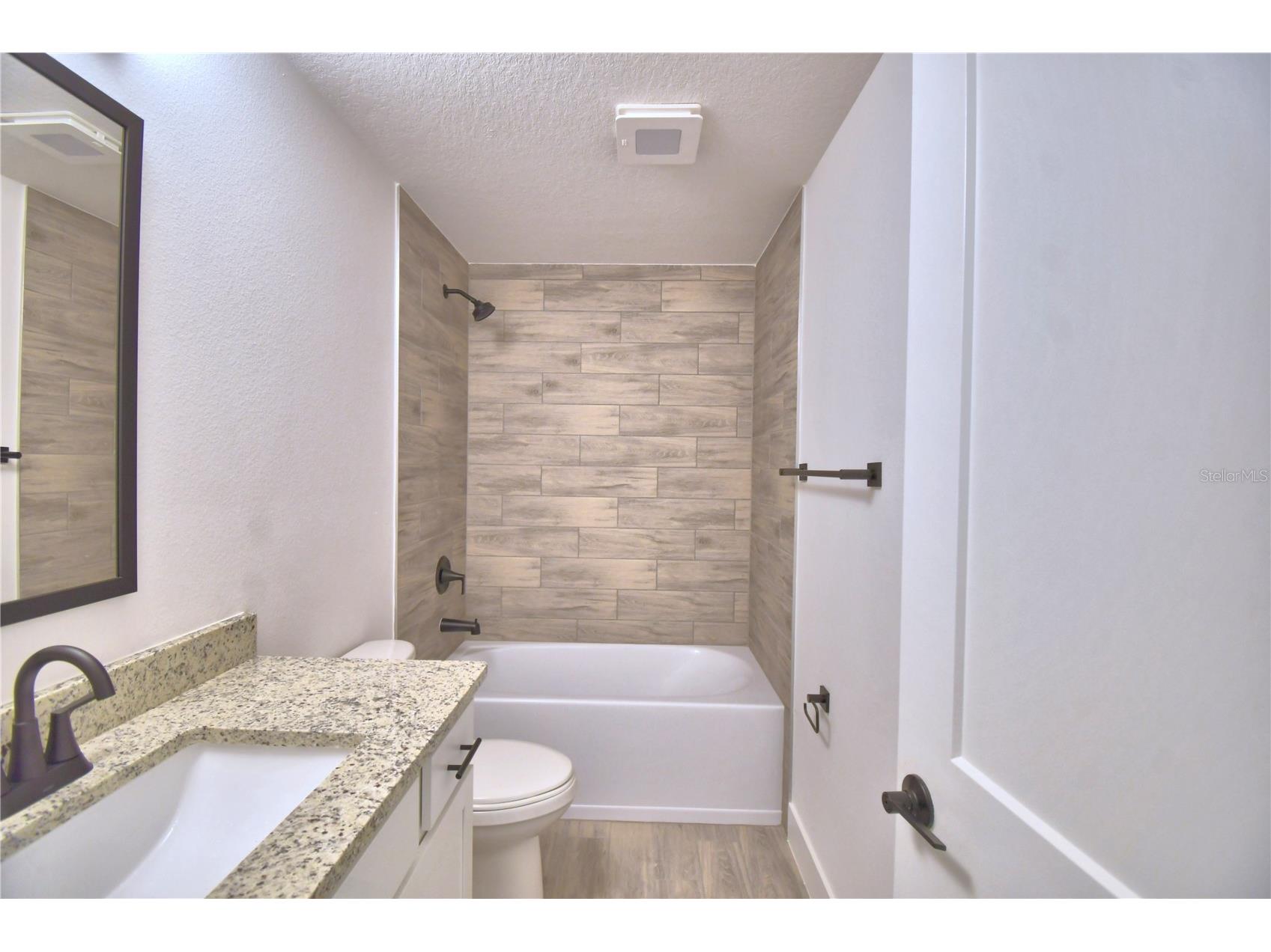 5250 Tennessee Ridge Court Auburndale FL 33823 - LAKE JULIANA L4960680 image16